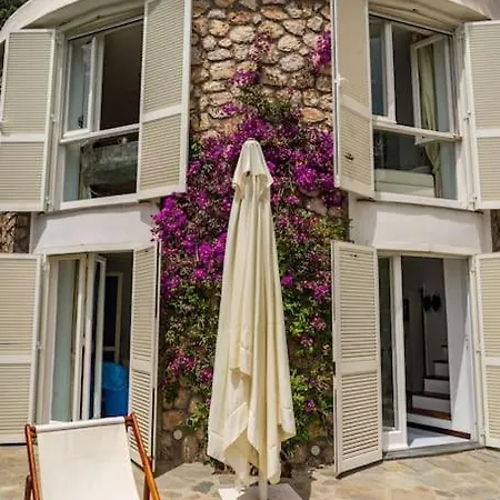 Villa Roccia Di Mare